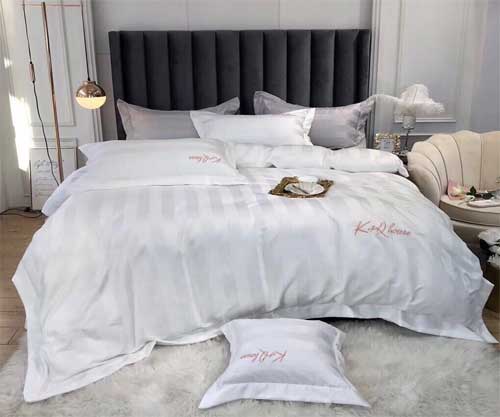 Bộ chăn ga gối khách sạn cotton kẻ sọc K & Q mã KQ05