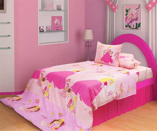 Bộ chăn ga gối Sông Hồng dòng Disney DN1807